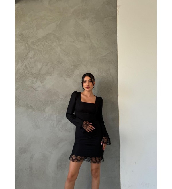 195221 BLACK DRESS