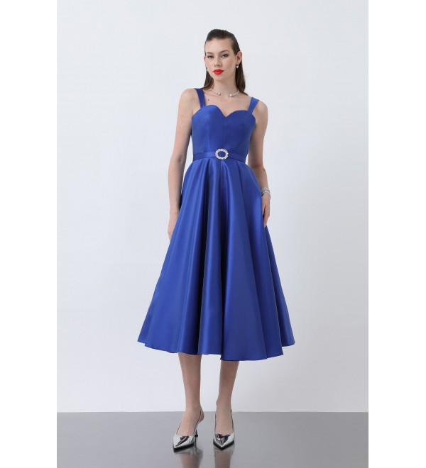 209563 Saxophon Abendkleid Satinstoff