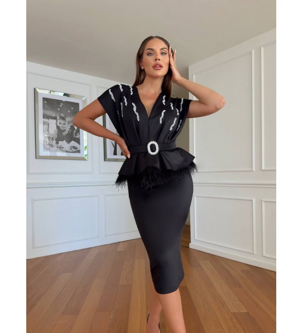 209689 SCHWARZ Abendkleid 