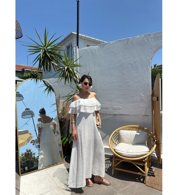 211929 WHITE DRESS