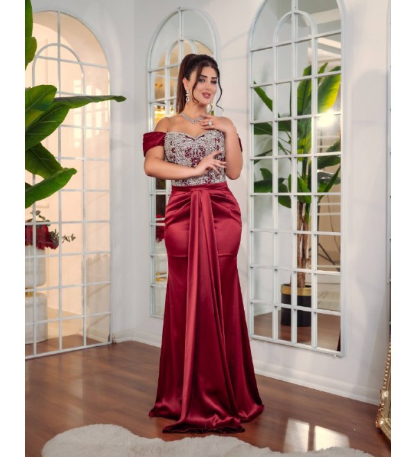214534 KIRMIZI ABİYE SATEN