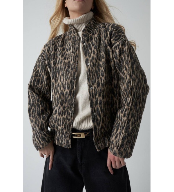 215590 LEOPAR MONT-KABAN